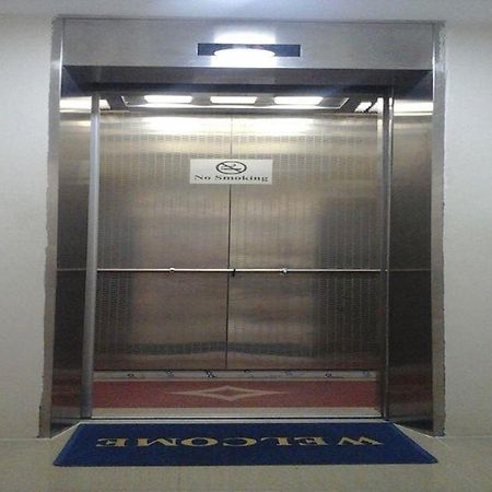 Okkala Hotel Rangoon Eksteriør billede
